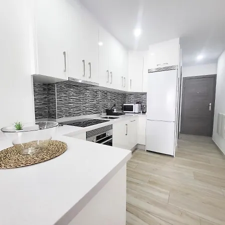 Cristianos Ljus 아파트